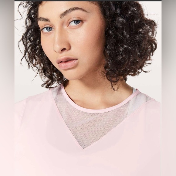 Lululemon For The Run Short Sleeve
Petals - Picture 2 of 8